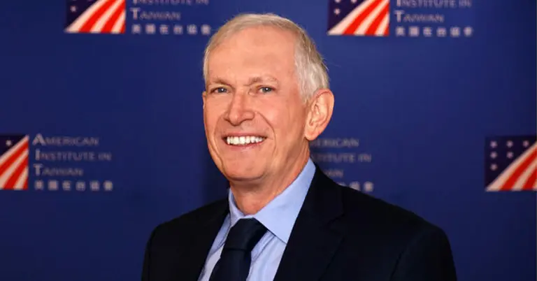 বাংলাদেশের সাবেক মার্কিন রাষ্ট্রদূত জেমস মোরিয়ার্টি